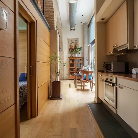 Muralla - Wall Apartment